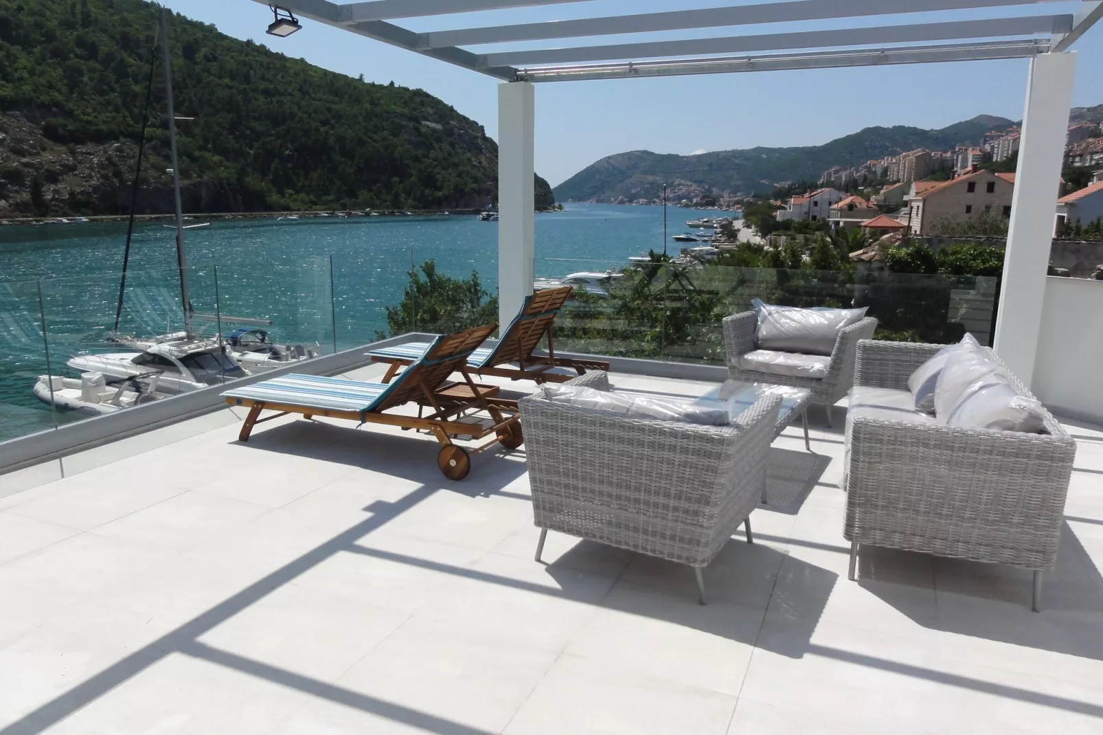 Villa Riva - Five Bedroom Villa with Pool and Sea View-Terrace