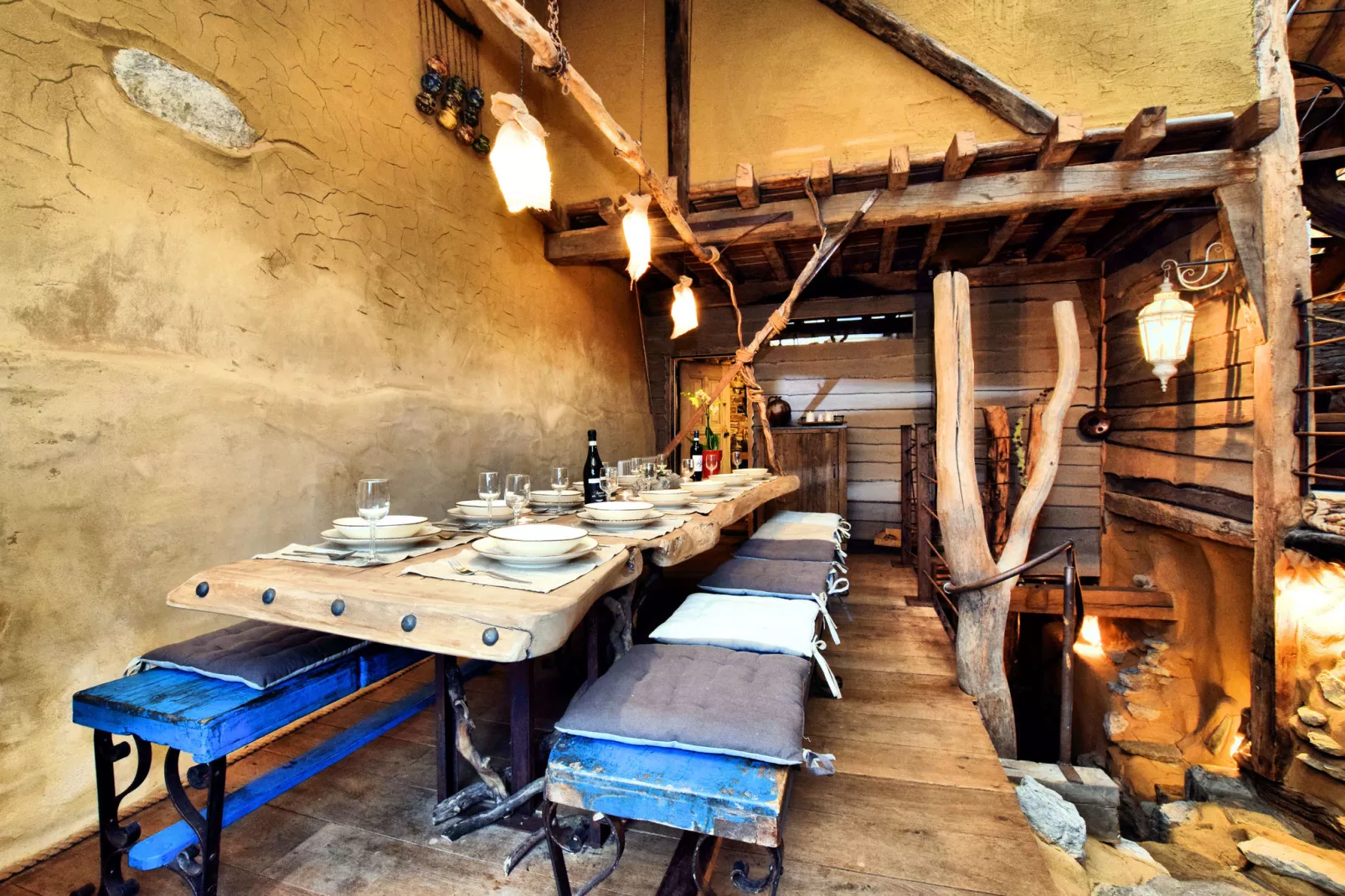 La Merveille-Dining room