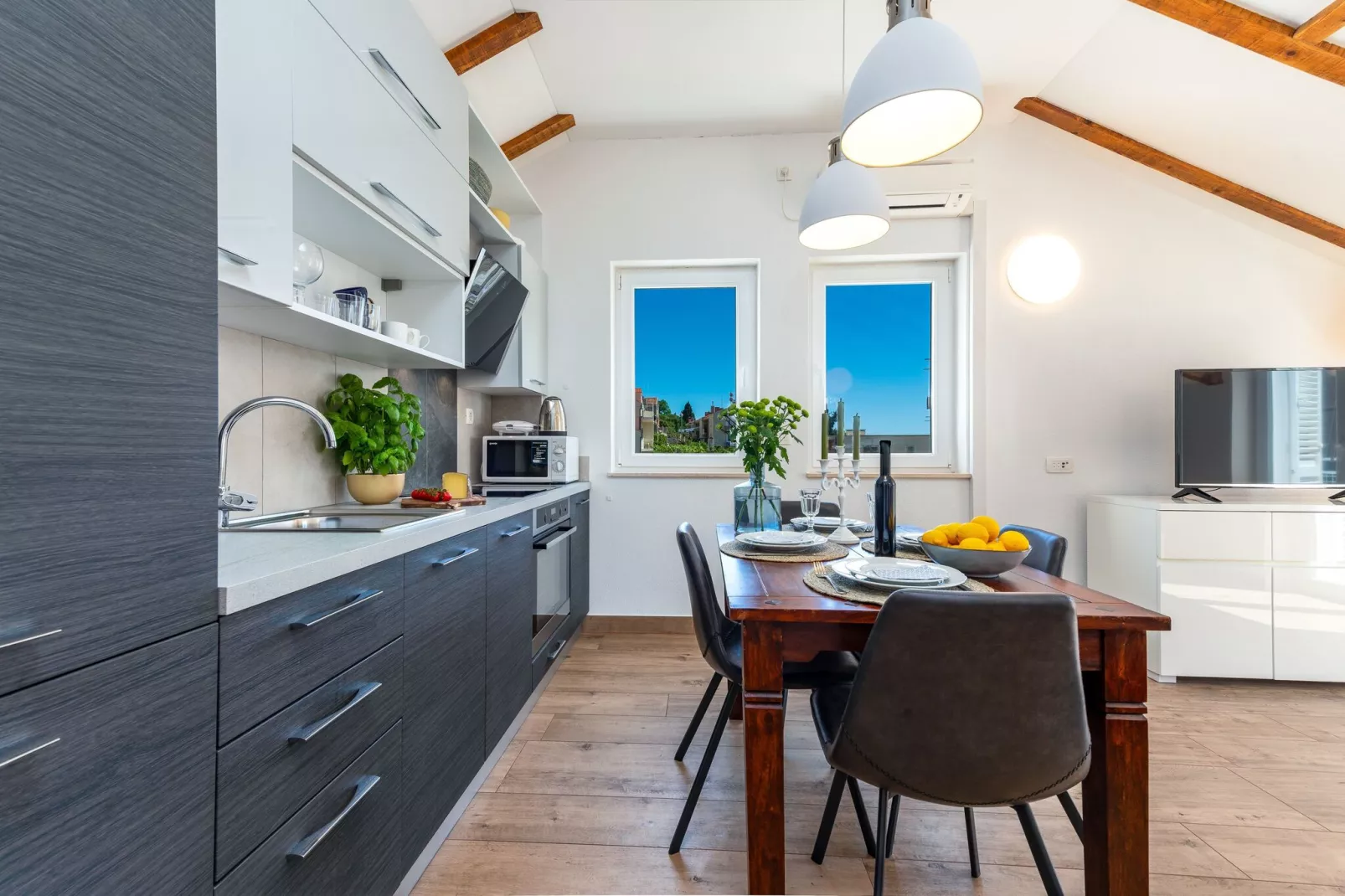 Apartments Terra - Comfort One Bedroom Apartment with Balcony and City View (VELIKI)-Cuisine