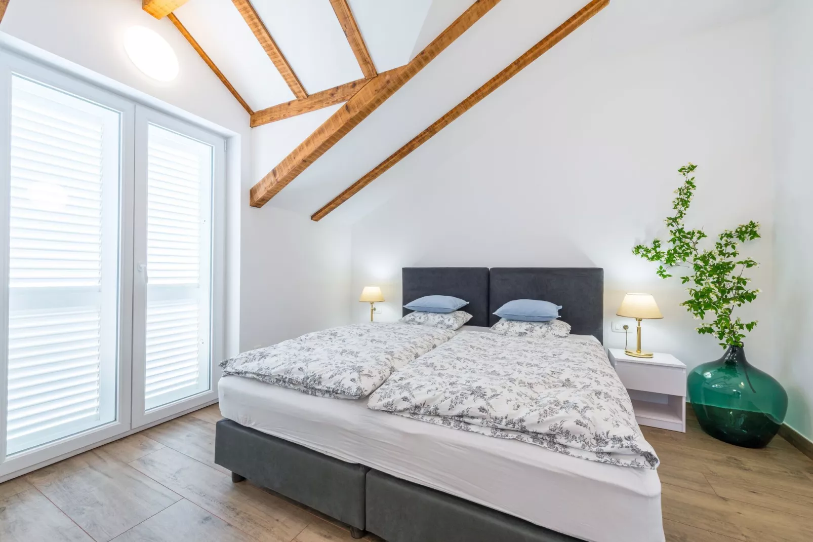 Apartments Terra - Comfort One Bedroom Apartment with Balcony and City View (VELIKI)-Chambre