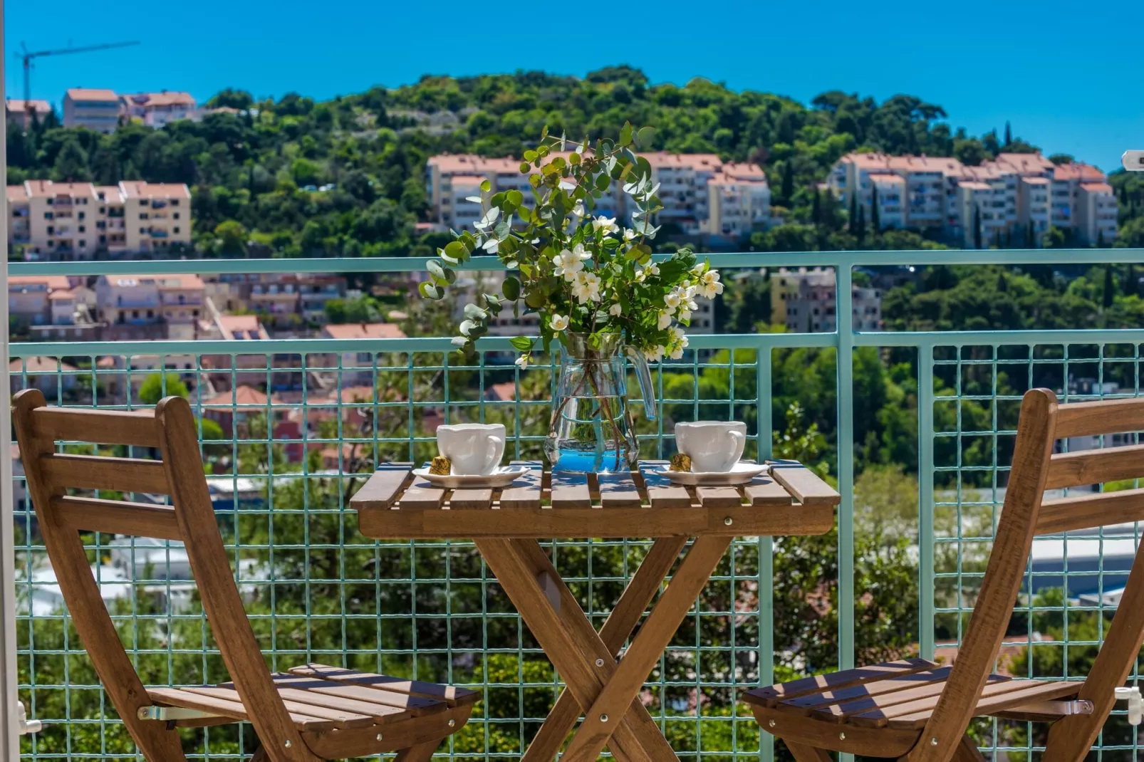 Apartments Terra - Comfort One Bedroom Apartment with Balcony and City View (VELIKI)-Balcon-terrasse