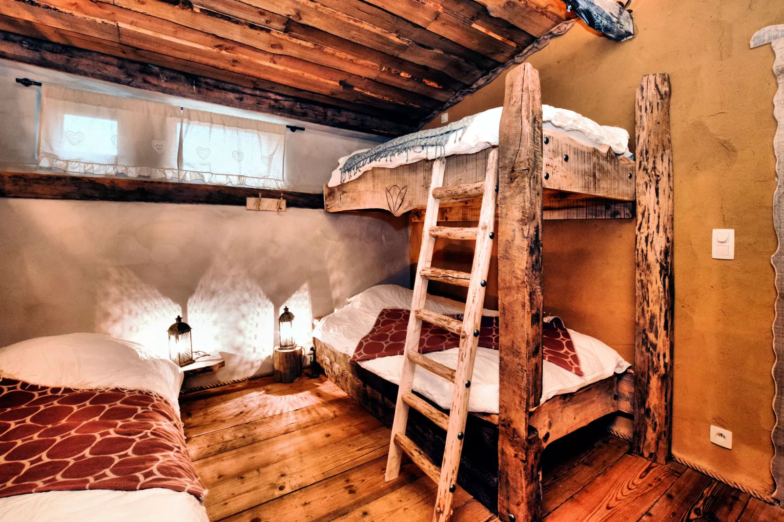 La Merveille-Bedroom