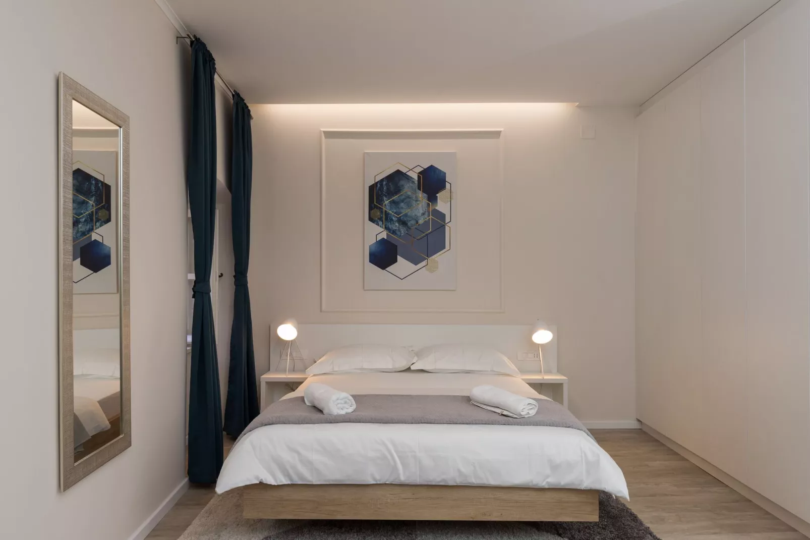 Apartments Urbis - Superior Studio Apartment with City View (Desni)-Bedroom