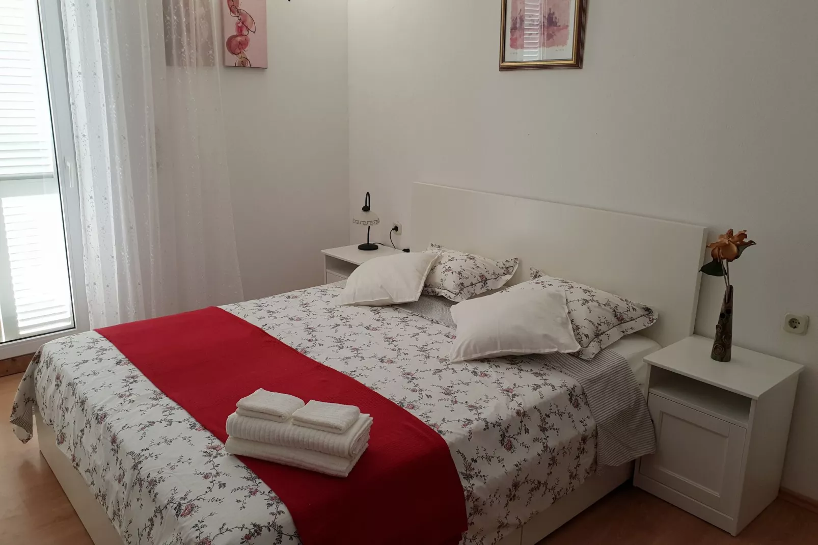 Grand Terrace Sea View Apartment (ST)- Two Bedroom Apartment with Sea View-Chambre