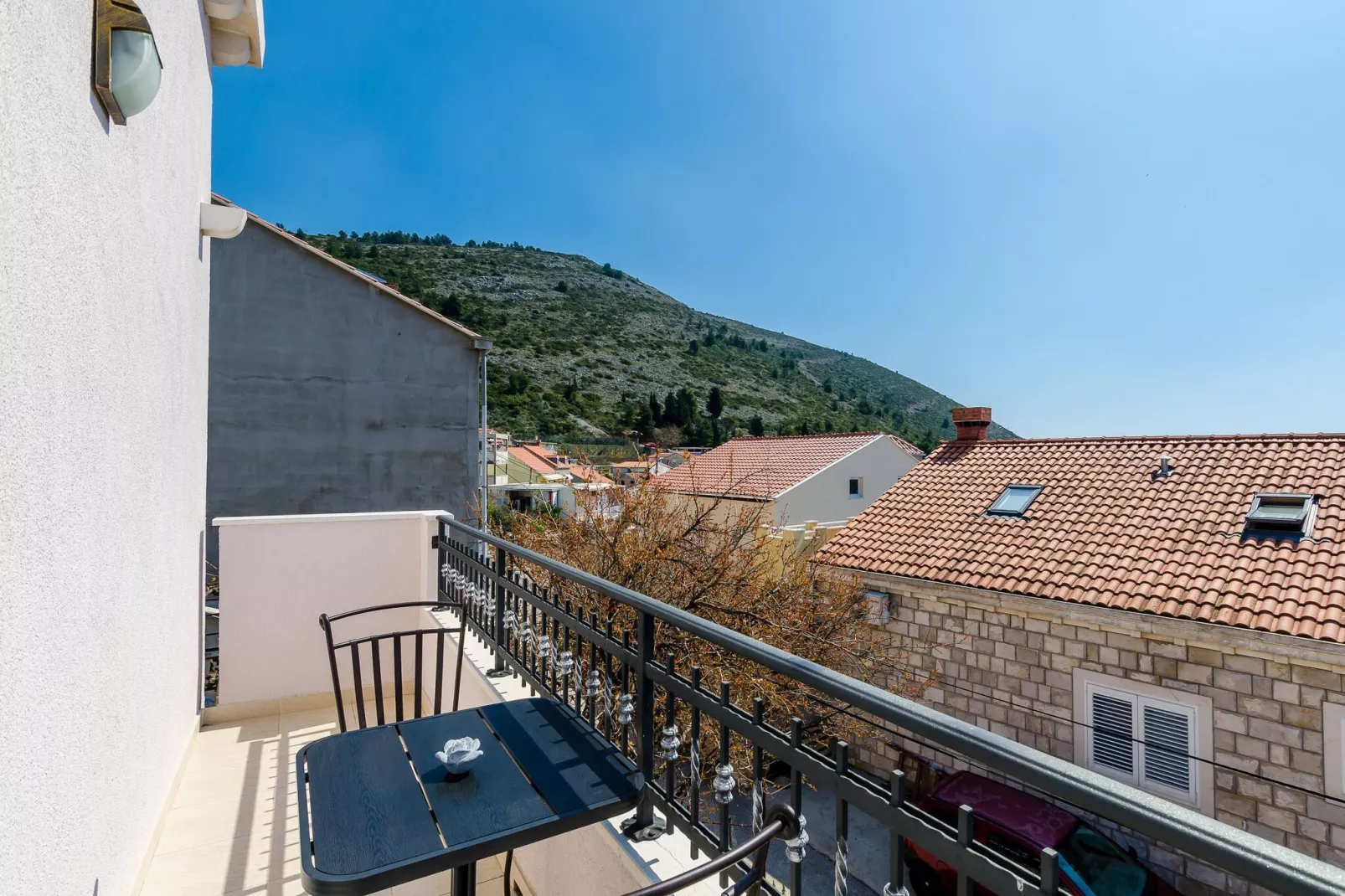 Apartments Life - One Bedroom Apartment with Balcony and Sea View-Terrace balcony