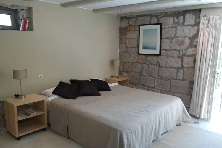 Villa Skylight - Two Bedroom Villa & Studio with Private Swimming Pool, Garden and Sea View-Bedroom