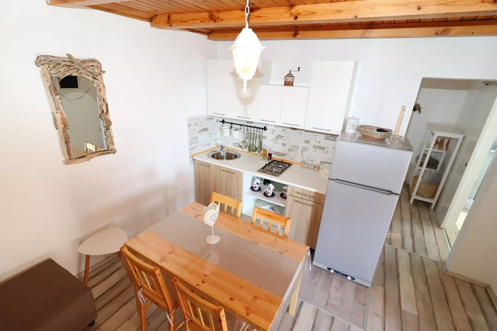 Greenside Cottage Lumi-Two Bedroom Holiday Home with Terrace and Sea view-Salle à manger