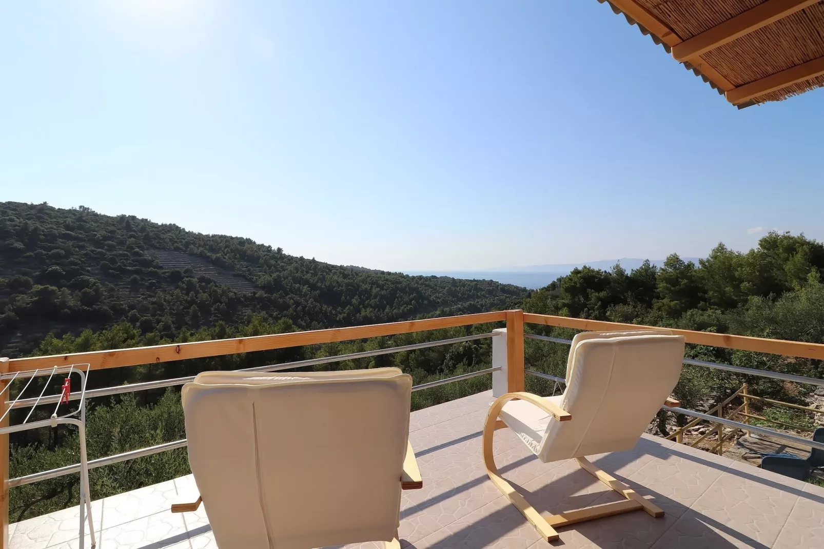 Greenside Cottage Lumi-Two Bedroom Holiday Home with Terrace and Sea view-Vue