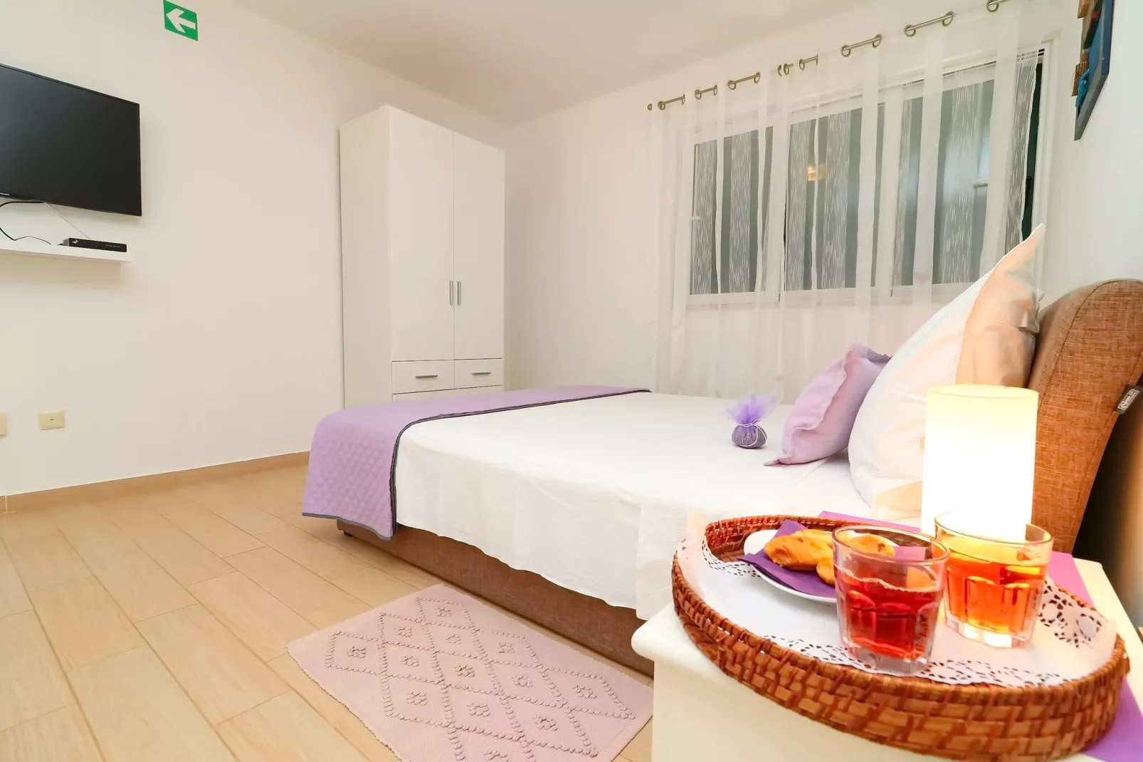 Villa Lavanda Korčula - Five Bedroom Villa with Pool and Sea View-Chambre