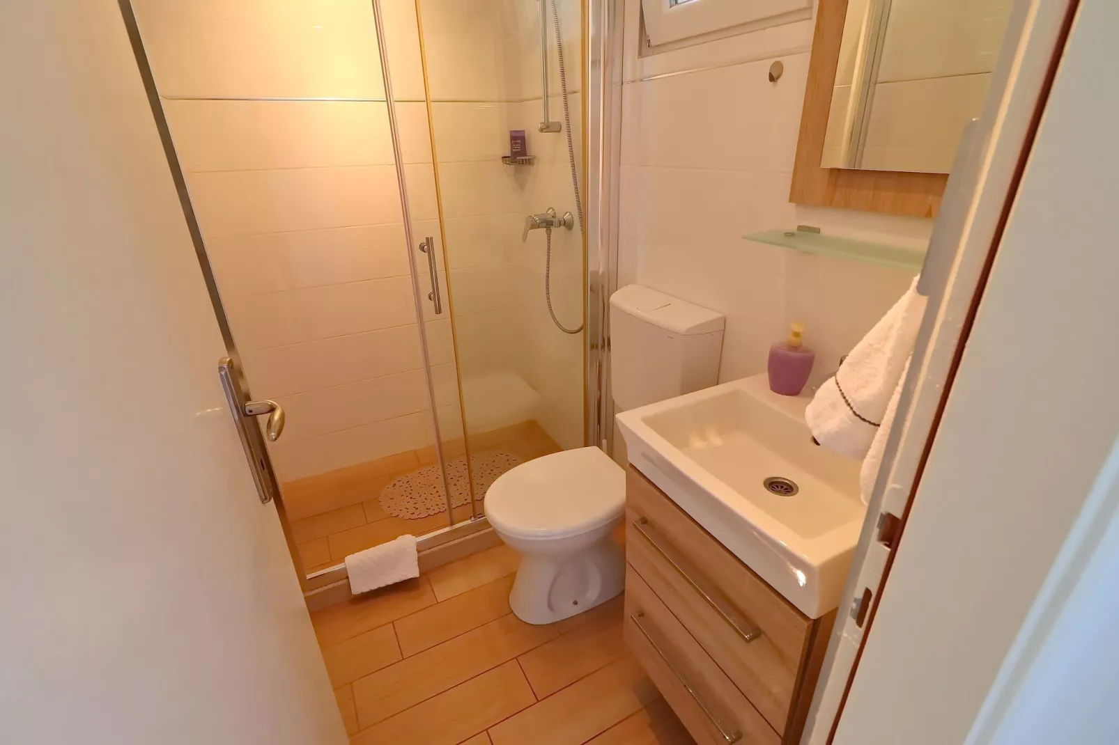 Villa Lavanda Korčula - Five Bedroom Villa with Pool and Sea View-Salle de bain