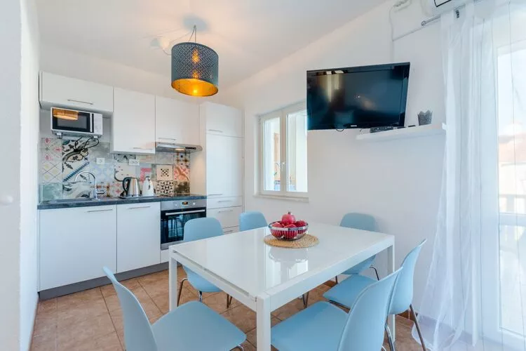 Villa Stella - Two Bedroom Apartment with Terrace and Sea View (Stella)-Dining room