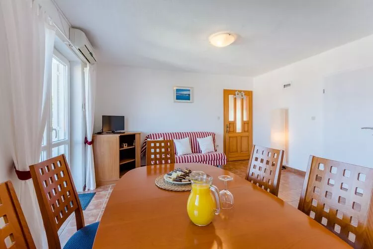 Villa Stella - Two Bedroom Apartment with Balcony and Sea View (Carla)-Dining room