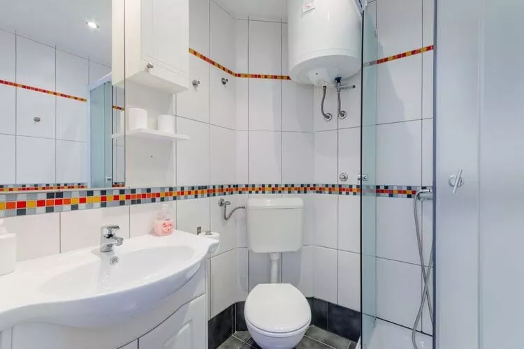 Villa Stella - Two Bedroom Apartment with Balcony and Sea View (Carla)-Bathroom