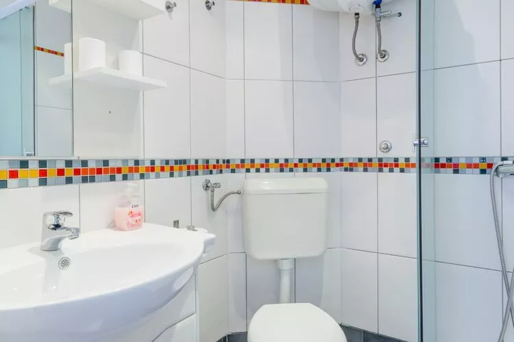 Villa Stella - Two Bedroom Apartment with Balcony and Sea View (Carla)-Bathroom