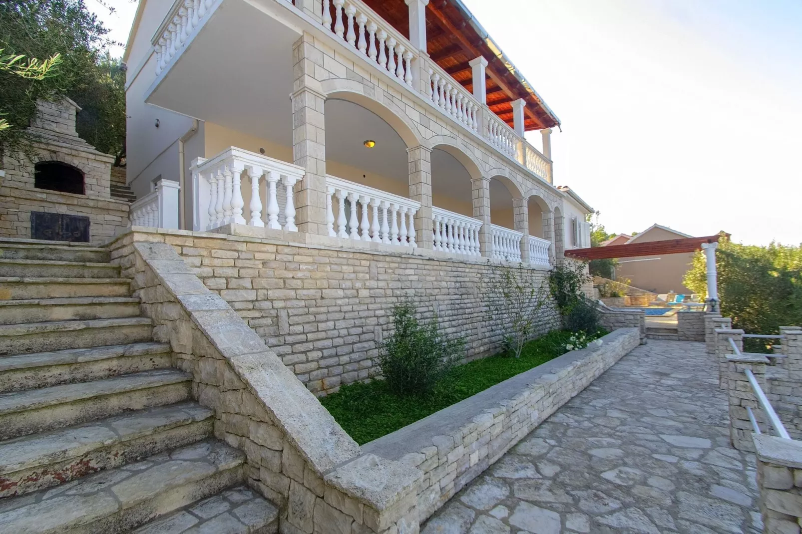 House Green Side Sunset- Four Bedroom House with Pool and Sea View-Außenbereich