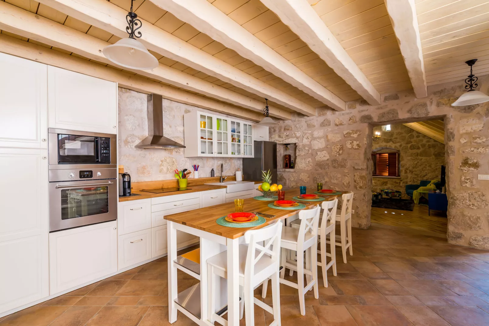 Villa Kanada - Two-Bedroom House with Terrace and Sea View-Kitchen