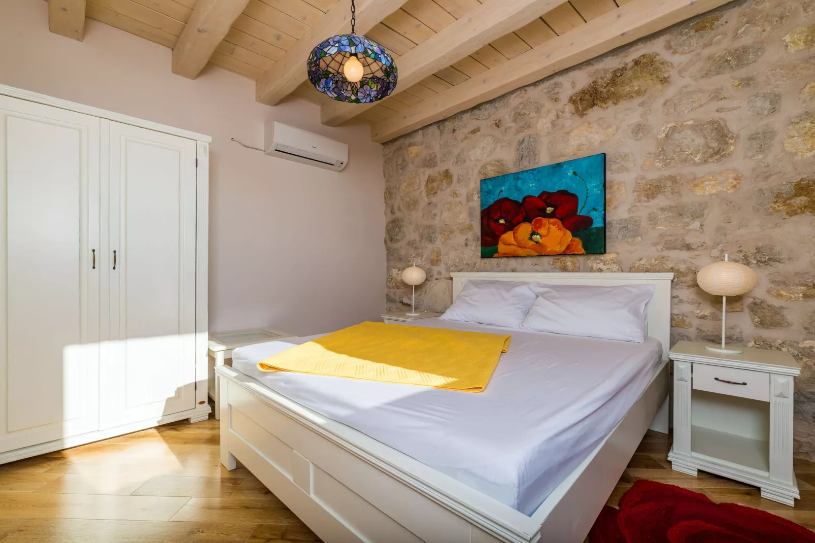 Villa Kanada - Two-Bedroom House with Terrace and Sea View-Bedroom