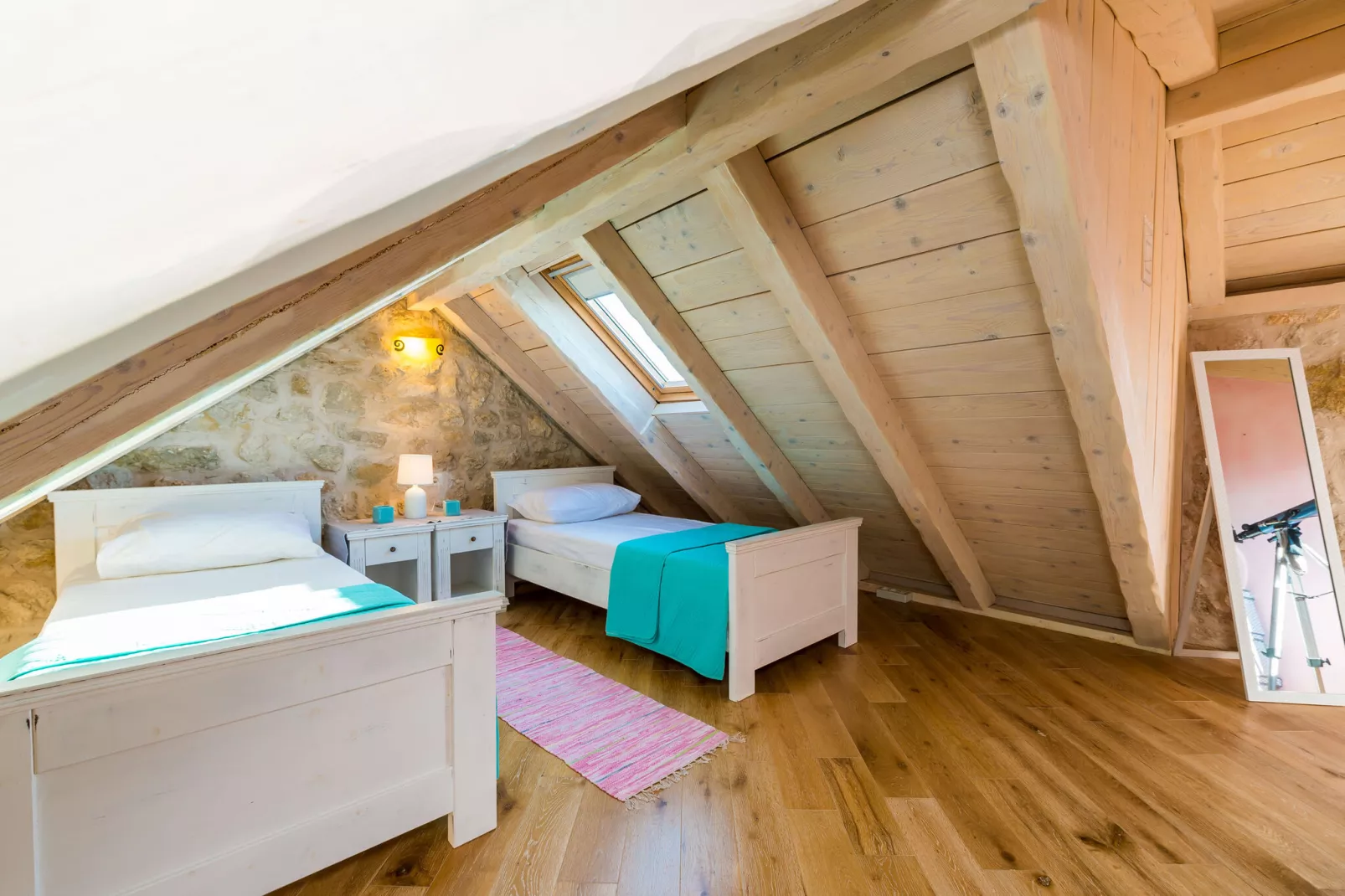 Villa Kanada - Two-Bedroom House with Terrace and Sea View-Bedroom