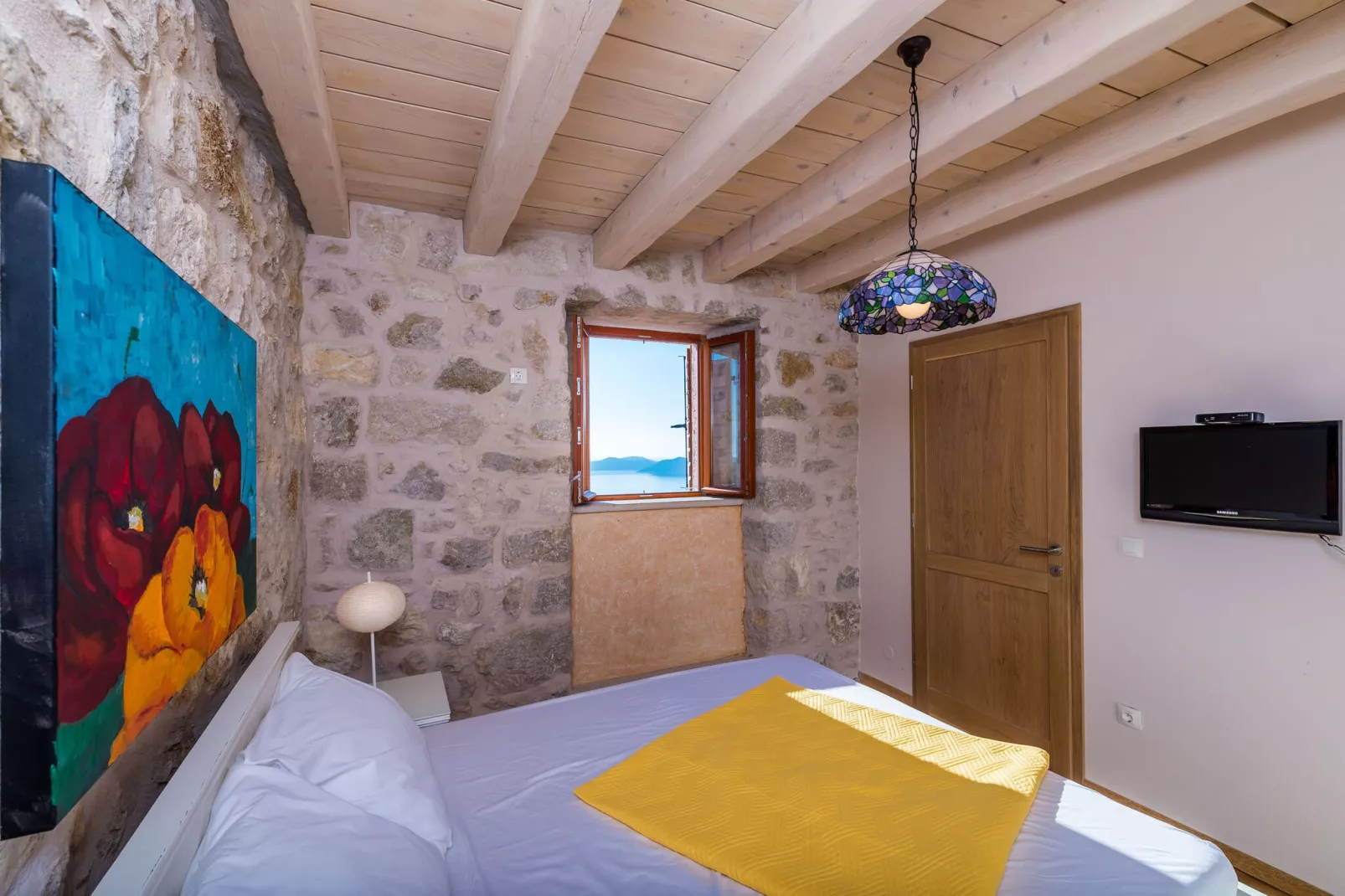 Villa Kanada - Two-Bedroom House with Terrace and Sea View-Bedroom
