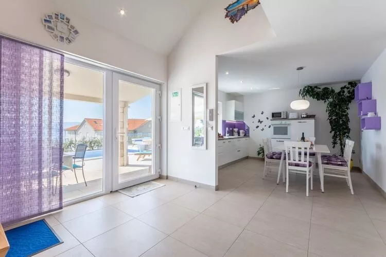 Villa Blue Sky - Three Bedroom Villa with Pool-Salle à manger