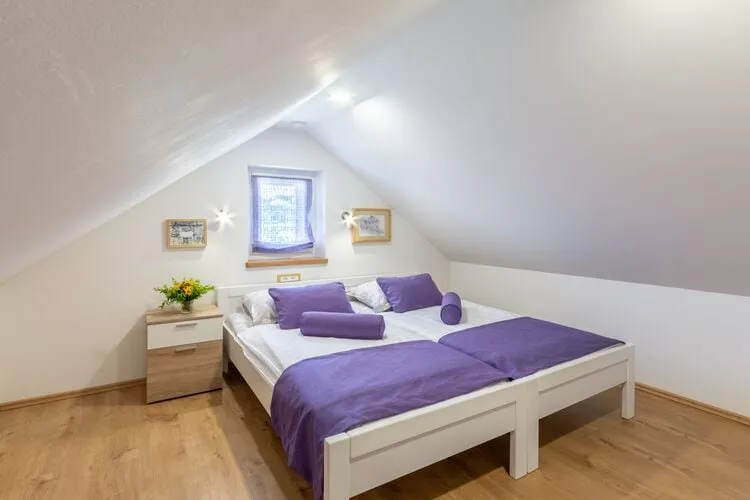 Villa Blue Sky - Three Bedroom Villa with Pool-Chambre