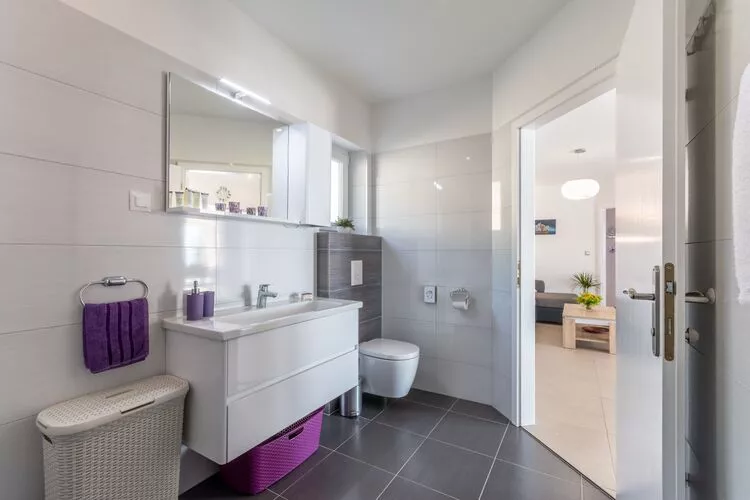 Villa Blue Sky - Three Bedroom Villa with Pool-Salle de bain