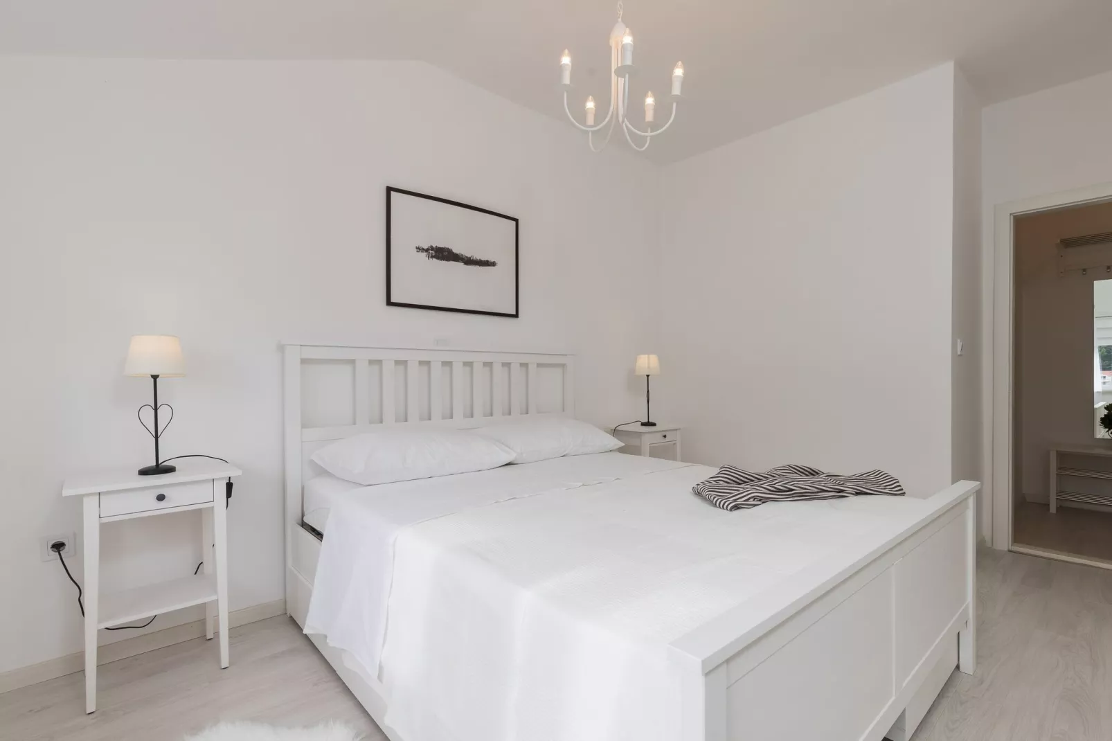 Cozy Dubrovnik Apartment - One-Bedroom Apartment with Sea View-Bedroom