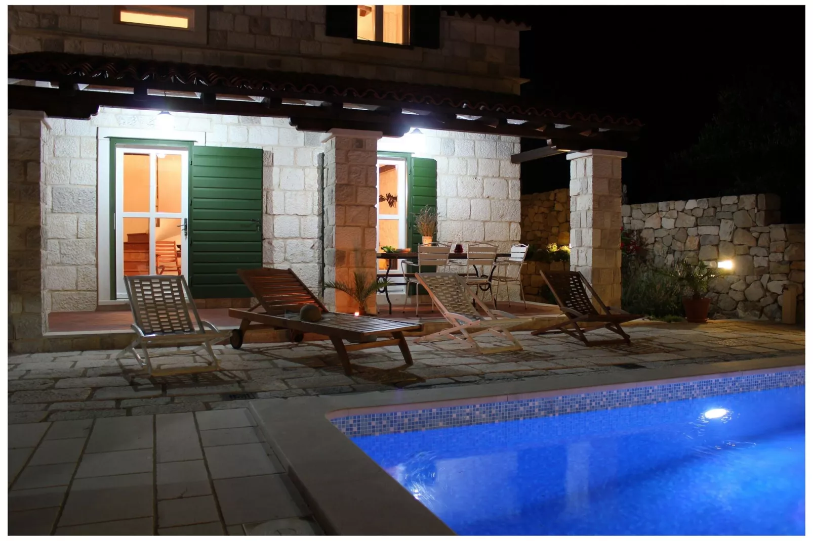 Villa Kate - Three Bedroom Villa-Piscine
