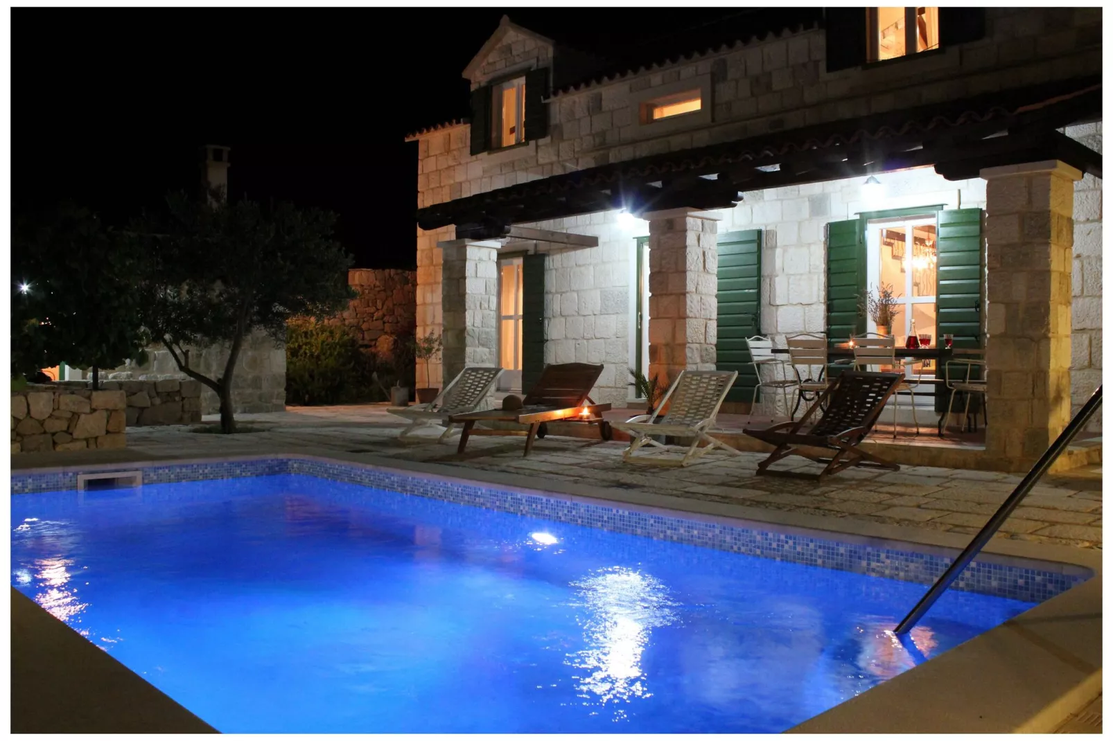 Villa Kate - Three Bedroom Villa-Piscine