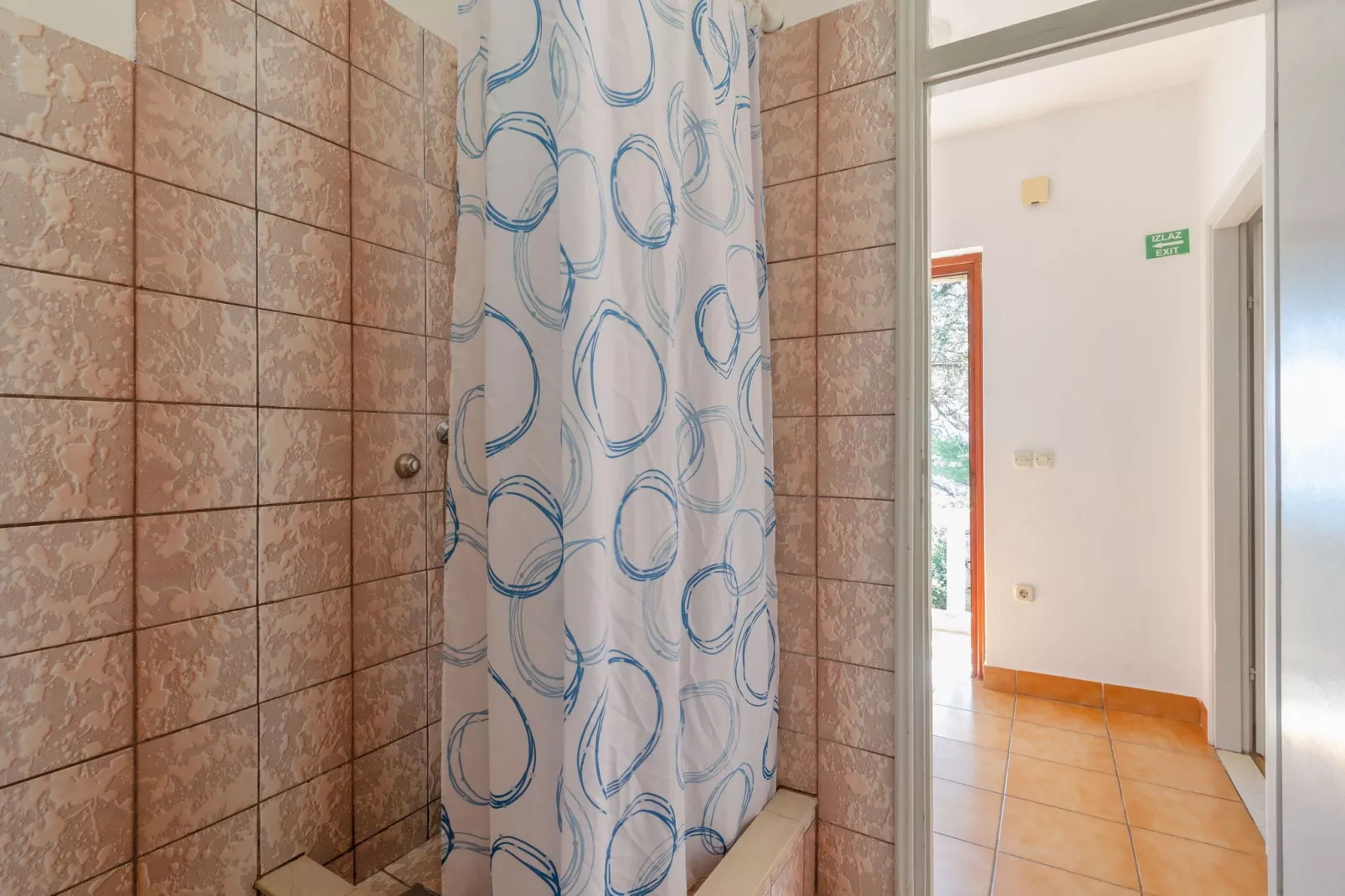 Seafront Apartments Olivera-One Bedroom Apartment with Balcony and Sea View ( Ante )-Salle de bain