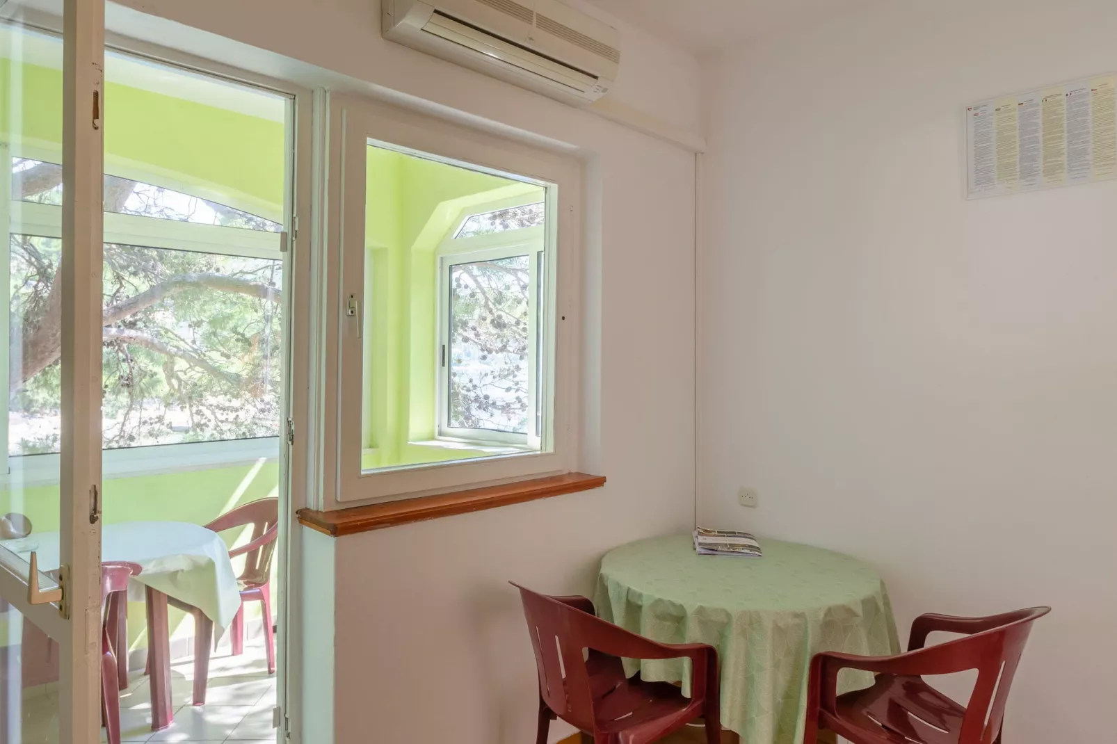 Seafront Apartments Olivera-One Bedroom Apartment with Balcony and Sea View ( Ante )-Balcon-terrasse