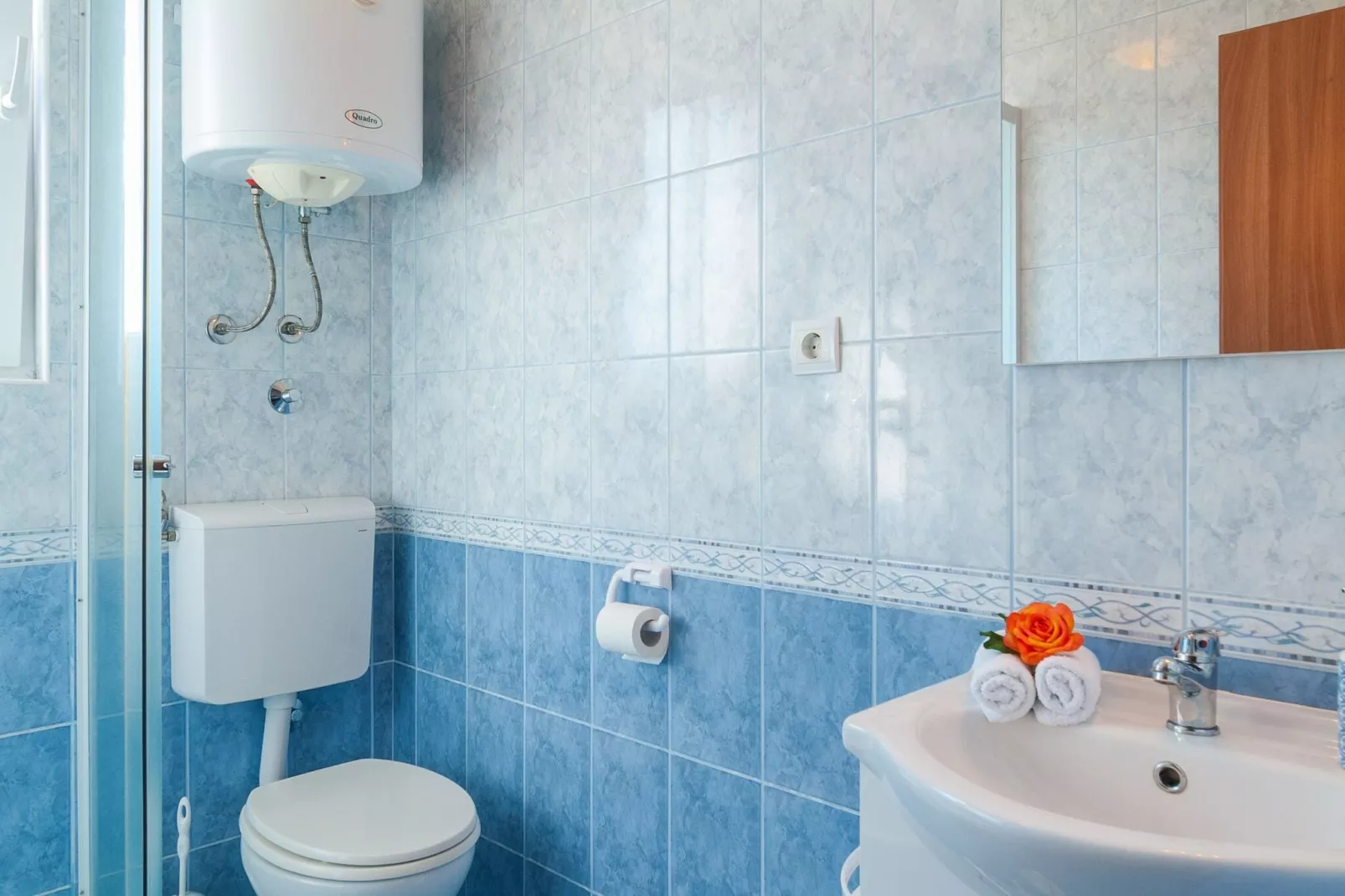 Apartments Island Beat - One Bedroom Apartment with Balcony and Sea View (A1) (ST)-Bathroom
