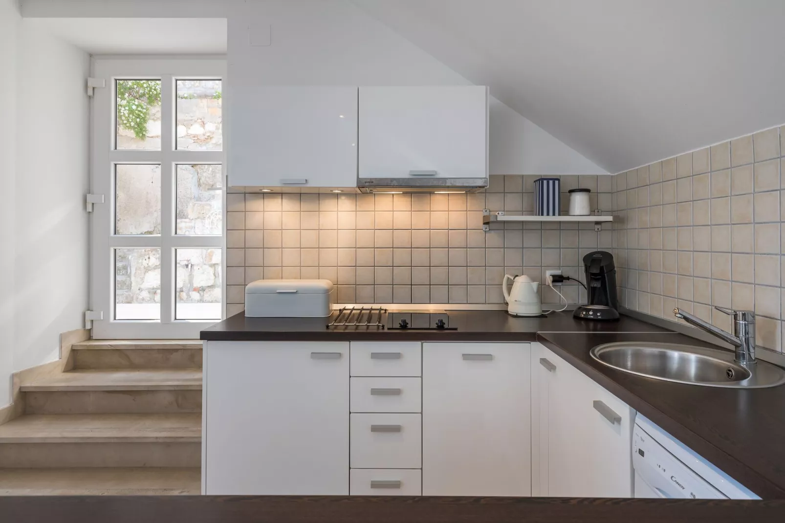 Apartments Odin - One-Bedroom Apartment with Terrace and Sea View - 4-Küche