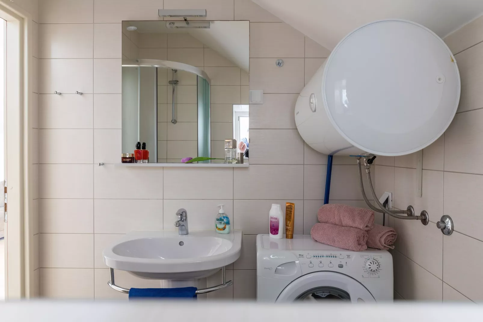 Apartments Odin - One-Bedroom Apartment with Terrace and Sea View - 4-Badezimmer