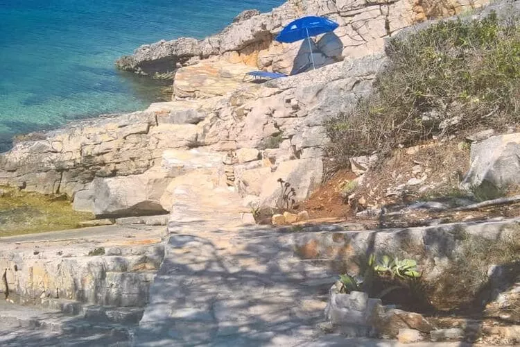 Stone House Mia - Two Bedroom Stone House with Terrace and Sea View-Ambiance