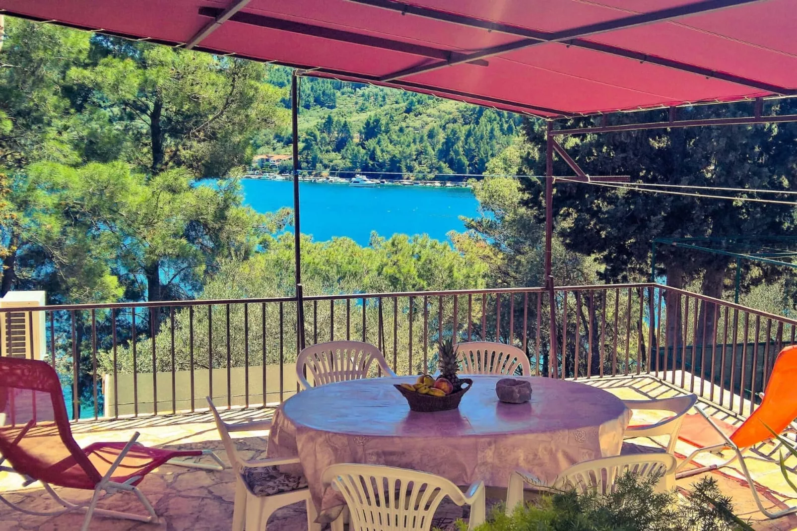 Seafront Apartment Dana - Two Bedroom Apartment with Terrace and Sea View-Terrace