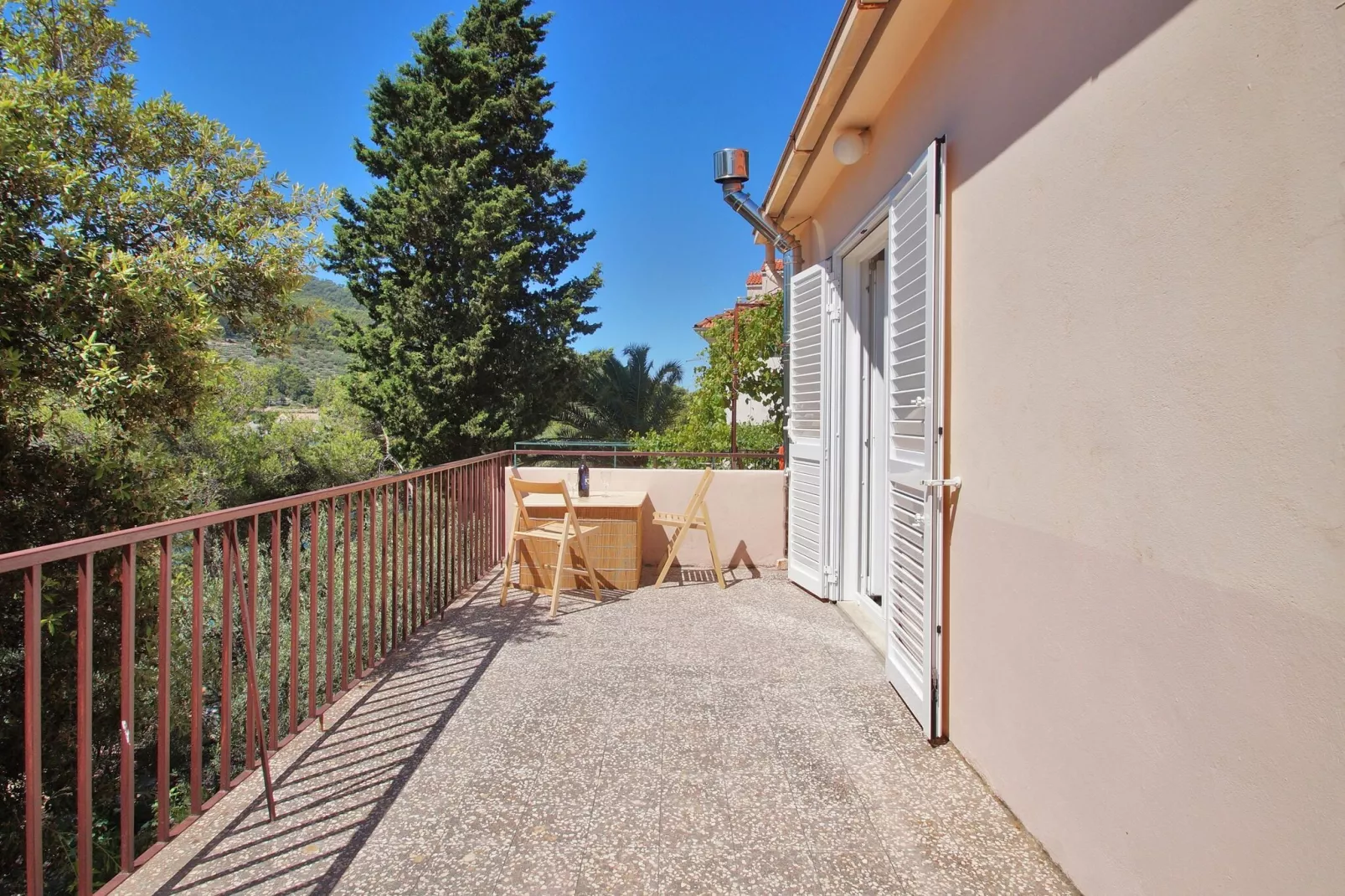 Seafront Apartment Dana - Two Bedroom Apartment with Terrace and Sea View-Terrace