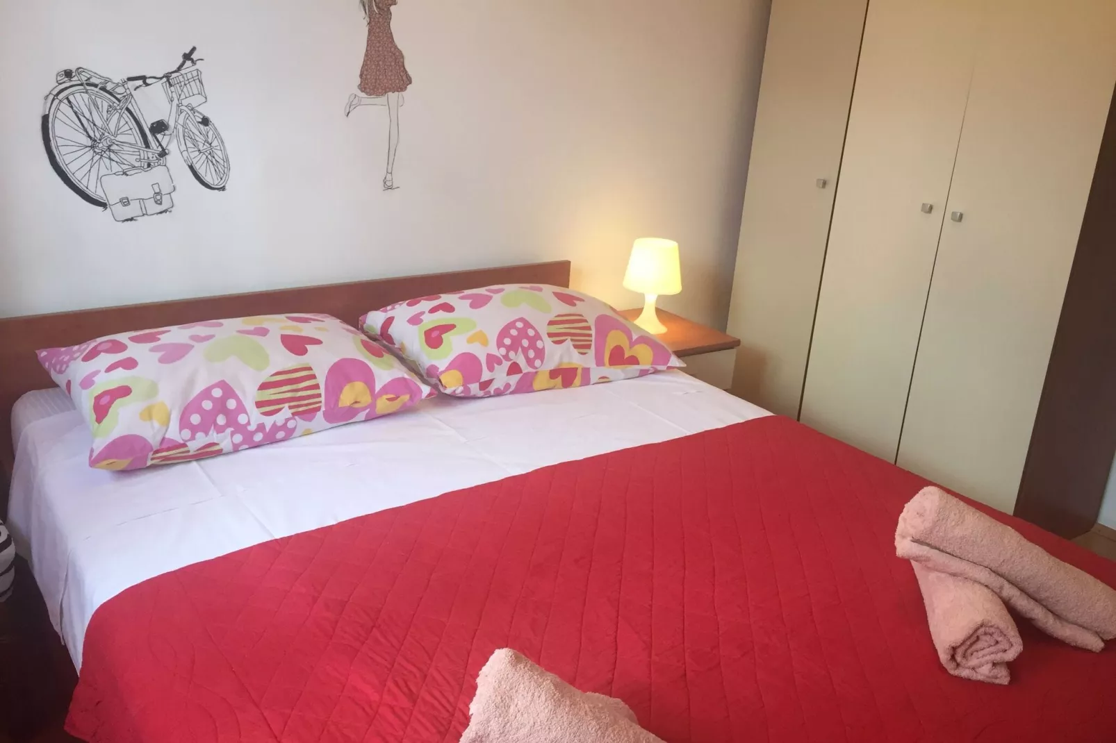 Apartments Roko (ST) - Standard One Bedroom Apartment with Shared Terrace (A1)-Bedroom