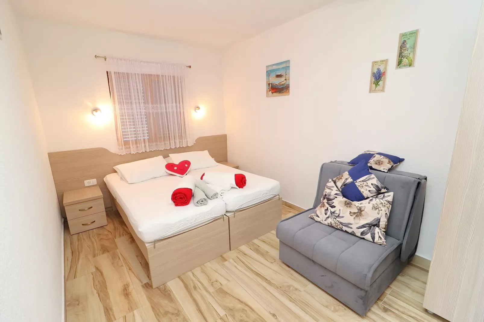 Seaside Apartments Hrkać - Comfort One Bedroom Apartment with Terrace and Sea View 1-Bedroom