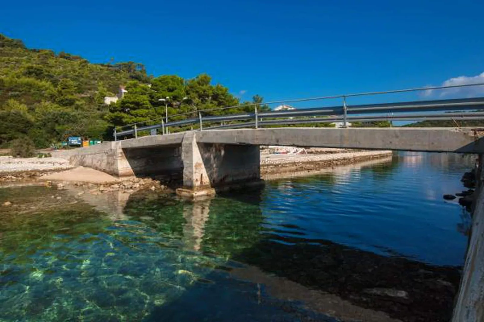 Apartments Bruna Lastovo-Standard One Bedroom Apartment with Balcony and Sea View-Crveni-View