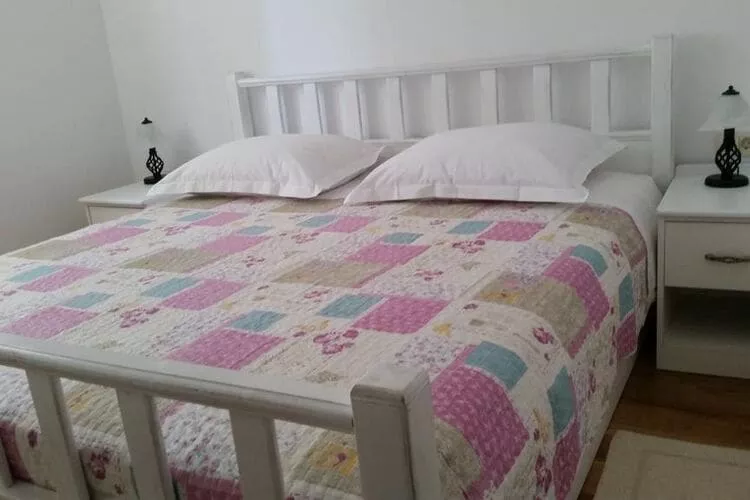 Apartments Villa Rustica (ST) - Two-Bedroom Apartment with Balcony and Shared Pool (1. kat)-Bedroom