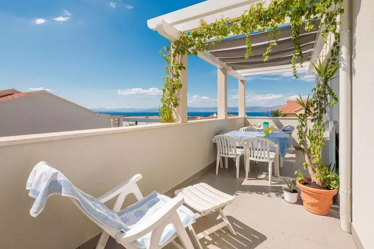 Apartment Oaza - Three Bedroom Apartment with Terrace and Sea View-Terrace