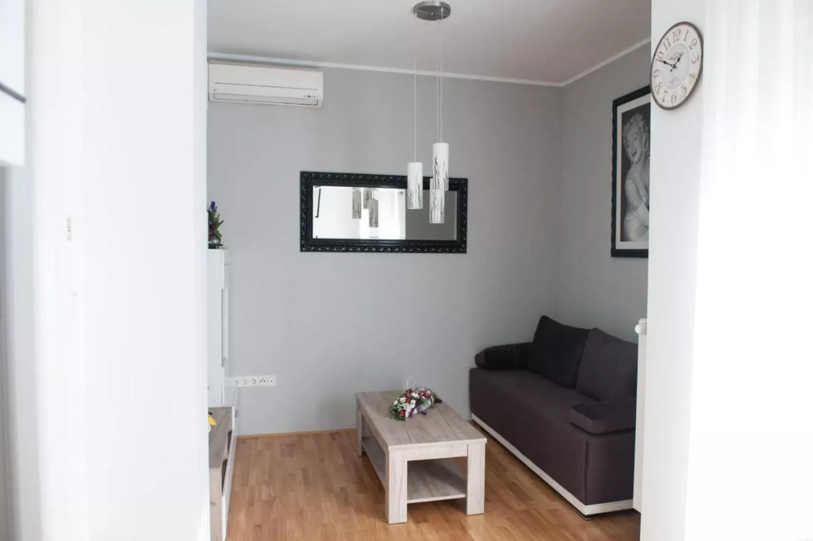 Apartment Josip - One Bedroom apartment-Living room