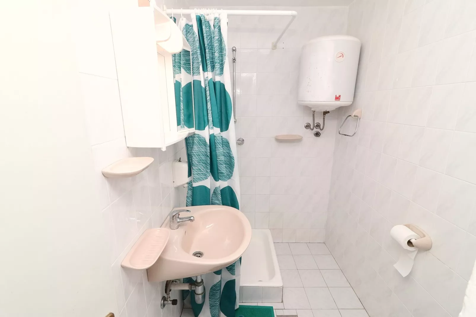 Apartment Lepur Slano - Two-Bedroom Apartment with Terrace-Bathroom