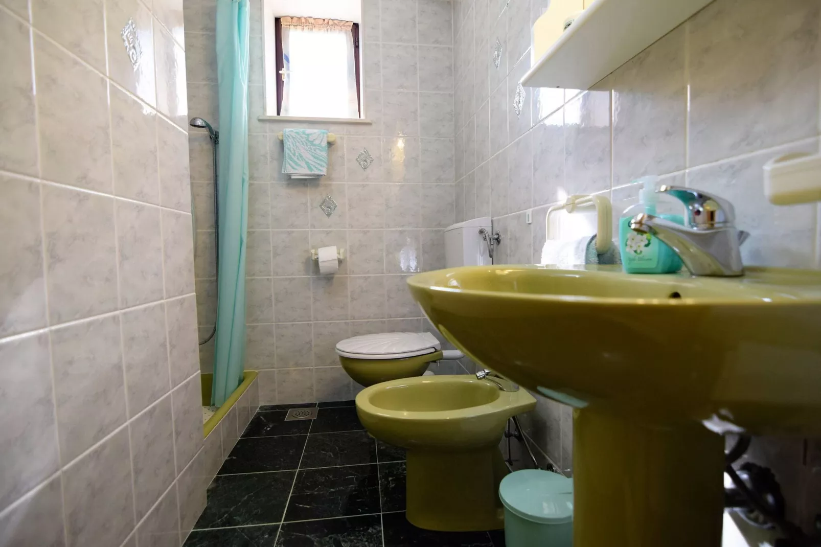 Holiday home Villa Spilla - Three Bedroom Home with Terrace-Salle de bain