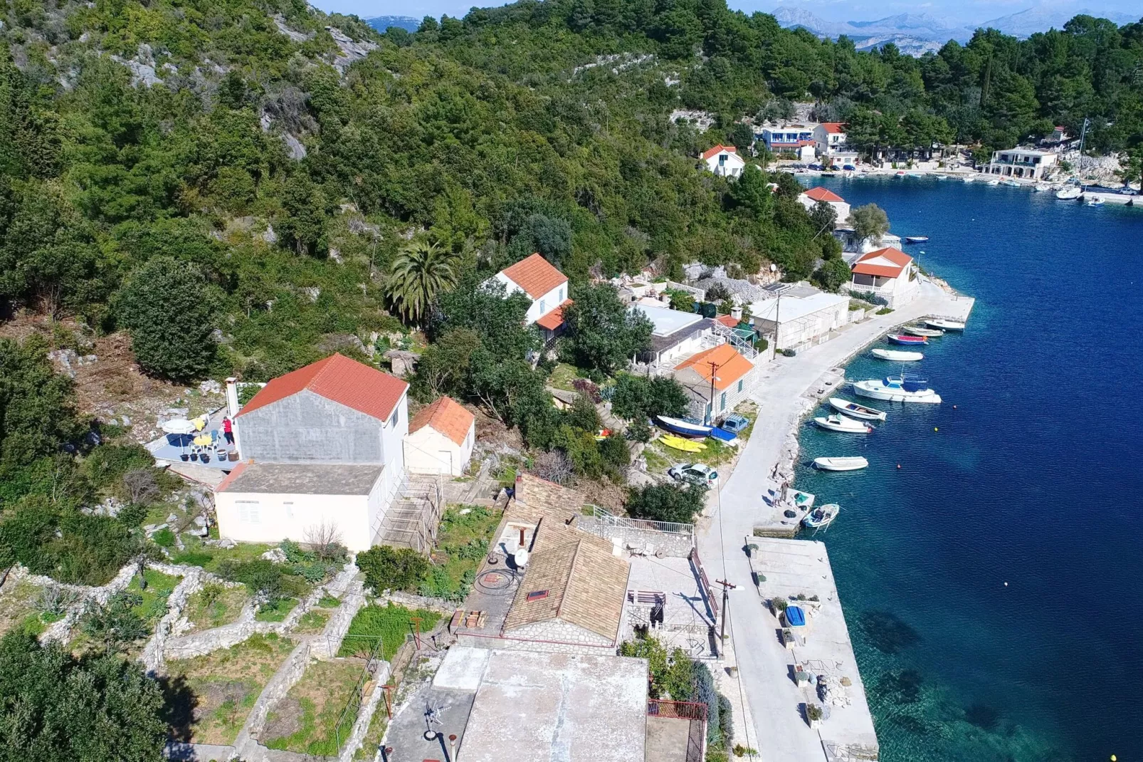 Apartment Belin Mljet - One Bedroom Apartment with Terrace and Sea View-Outdoor