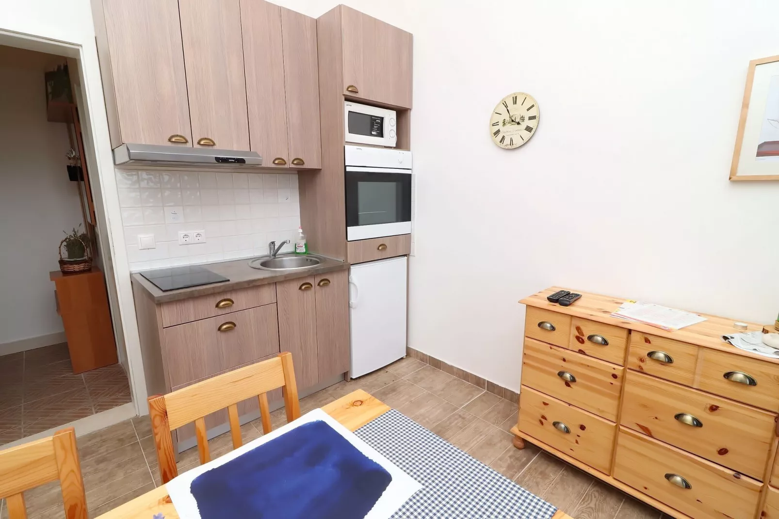 Apartments Trstenica-Comfort One Bedroom Apartment with Balcony ( F )-Kitchen