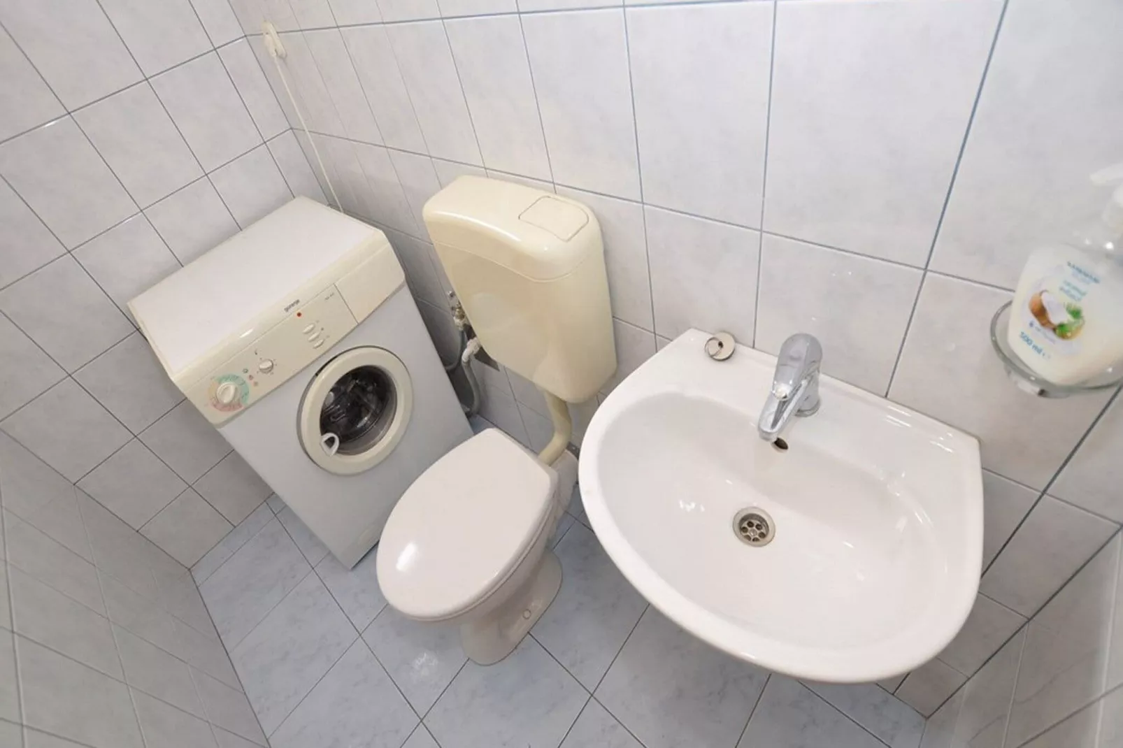 Apartments Seagull - Comfort Two Bedroom Apartment with Sea View Balcony (Tonko)-Salle de bain