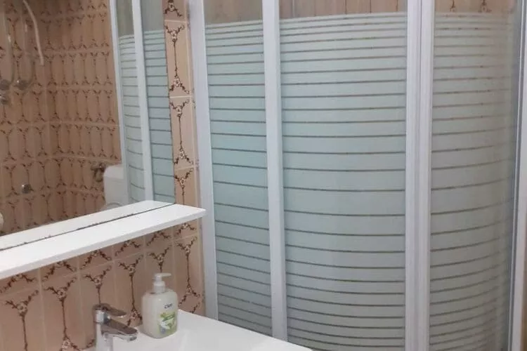 Apartments Seagull - Two Bedroom Apartment with Balcony (Grozdana)-Salle de bain