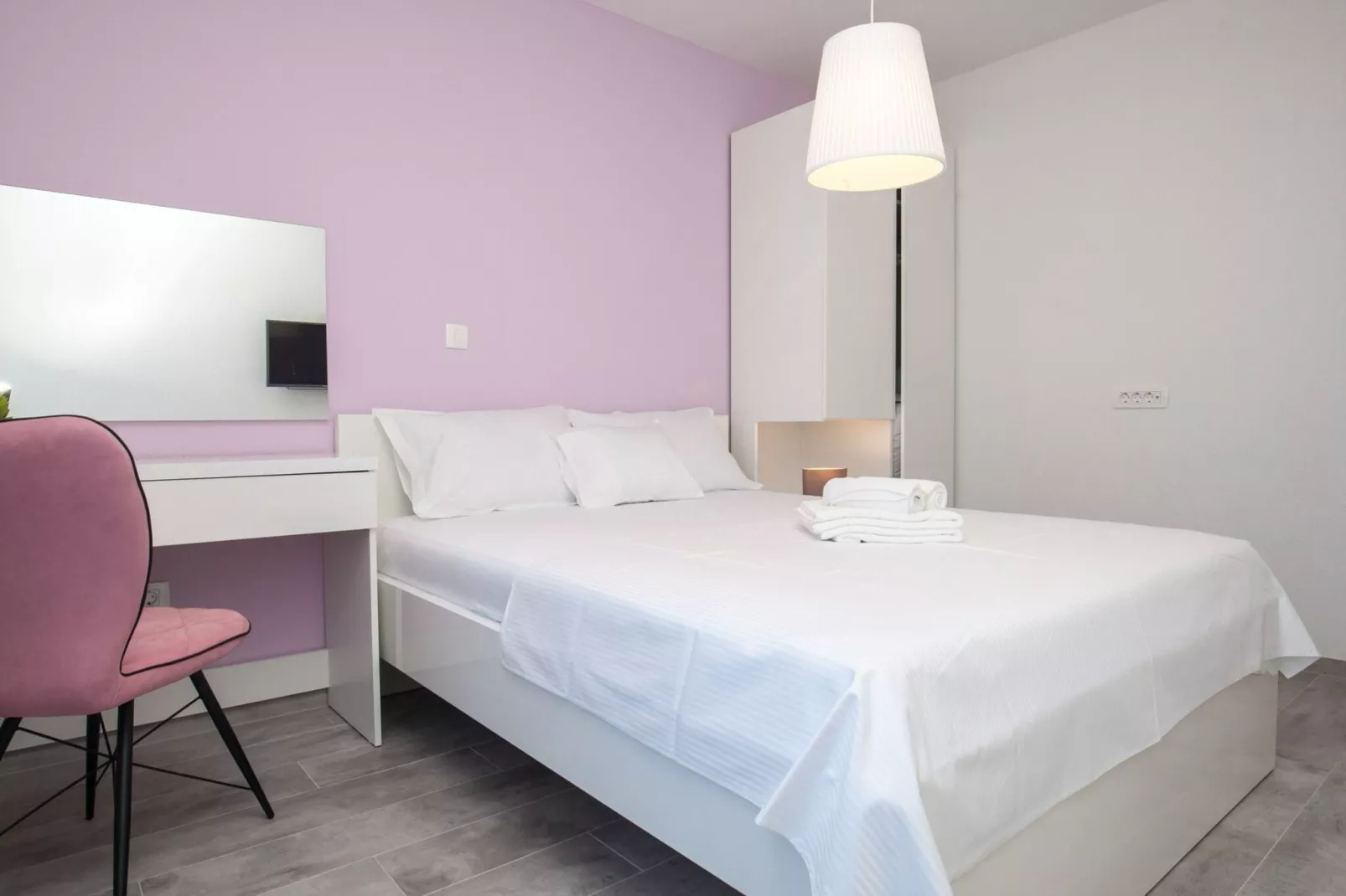 Apartments Dva Galeba - One Bedroom Apartment with Terrace (102)-Bedroom